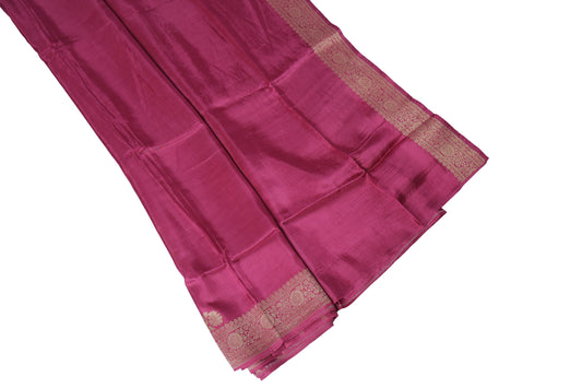 Gulaab sheen Crepe Silk Saree