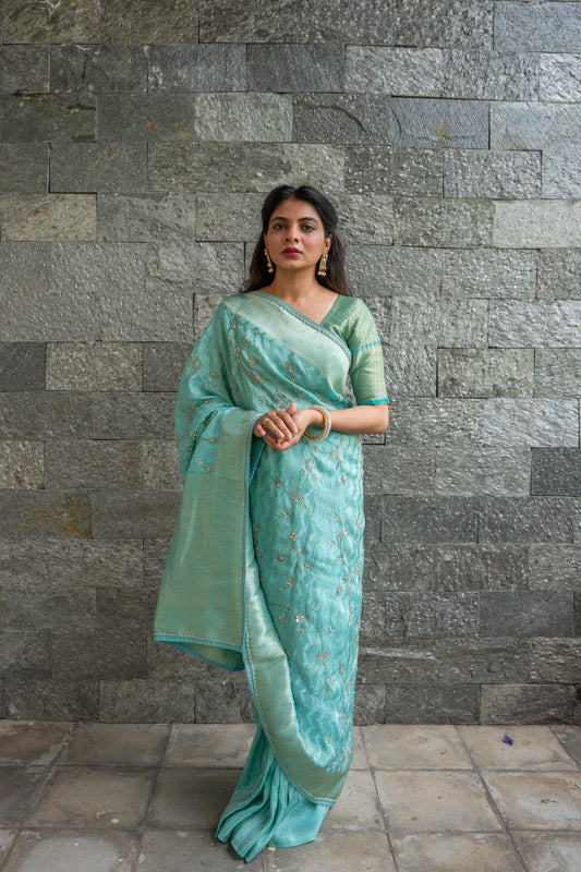 Aabroo - Elegance stitched in every thread of silk