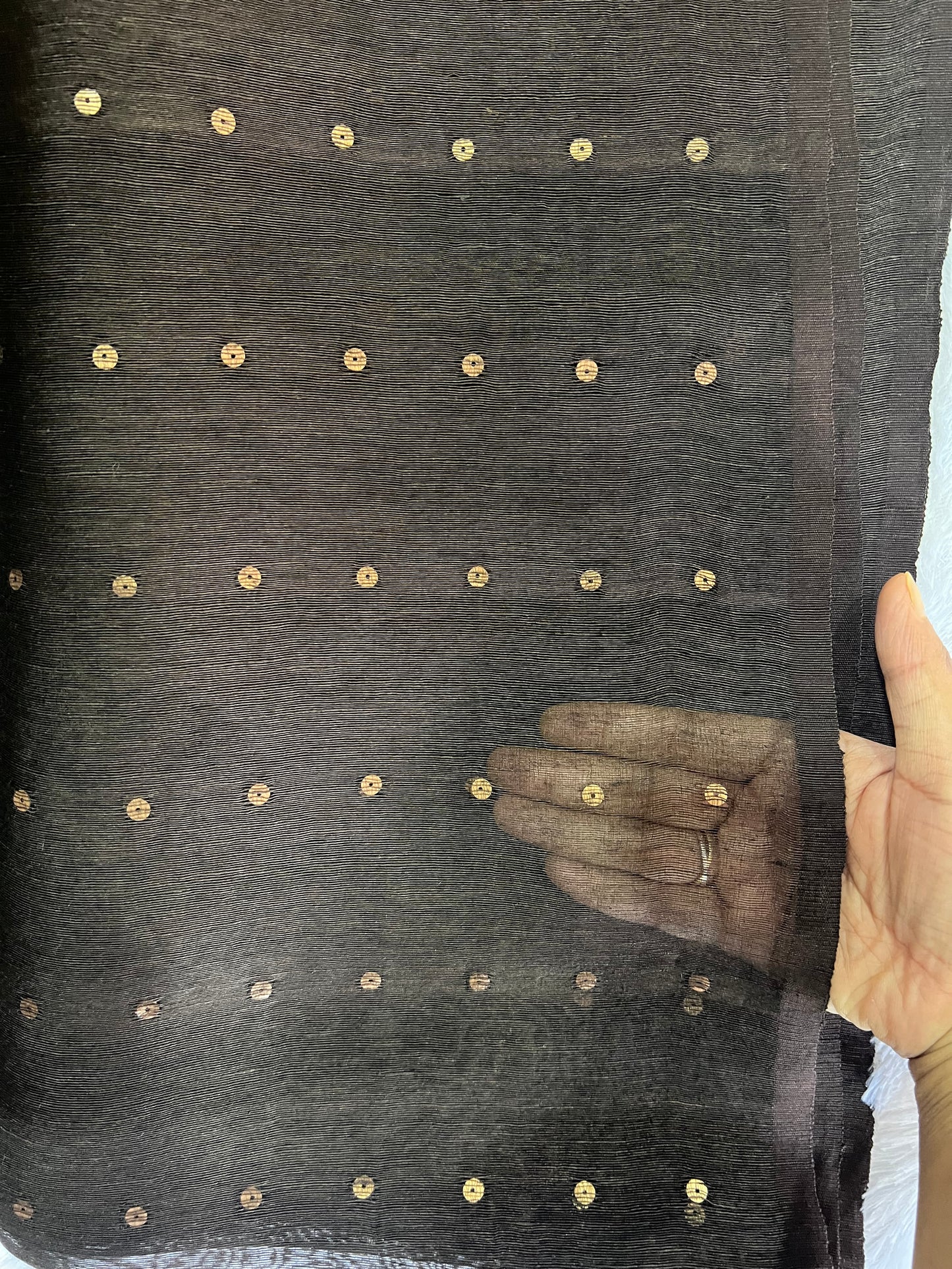 Handwoven Linen Silk Saree – Minimal Elegant Saree for Office & Casual Wear