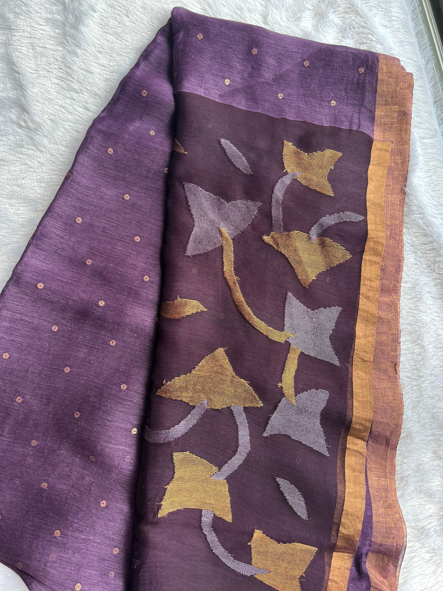 Handwoven Linen Silk Saree – Minimal Elegant Saree for Office & Casual Wear