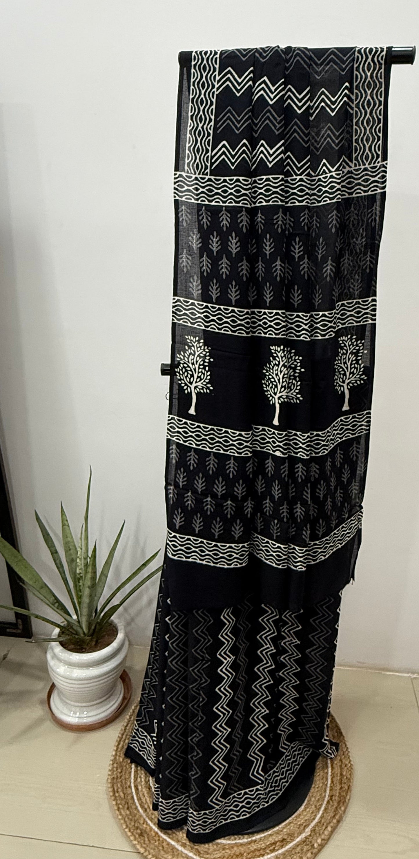 Black & White Hand Block Printed Cotton Saree