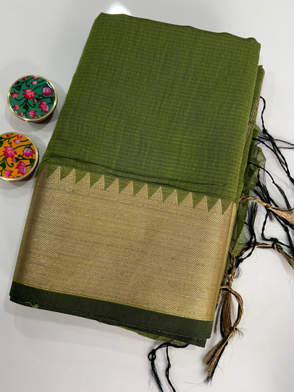 Plain Semi Silk Saree