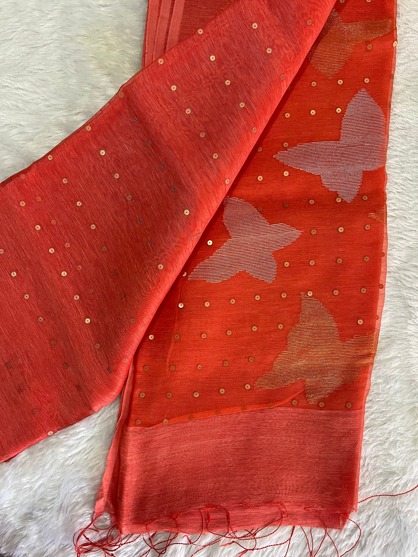 Handwoven Linen Silk Saree – Minimal Elegant Saree for Office & Casual Wear