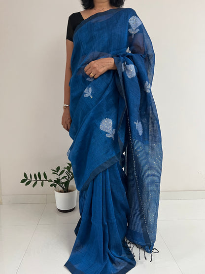 Neela Phool Handloom Linen Saree