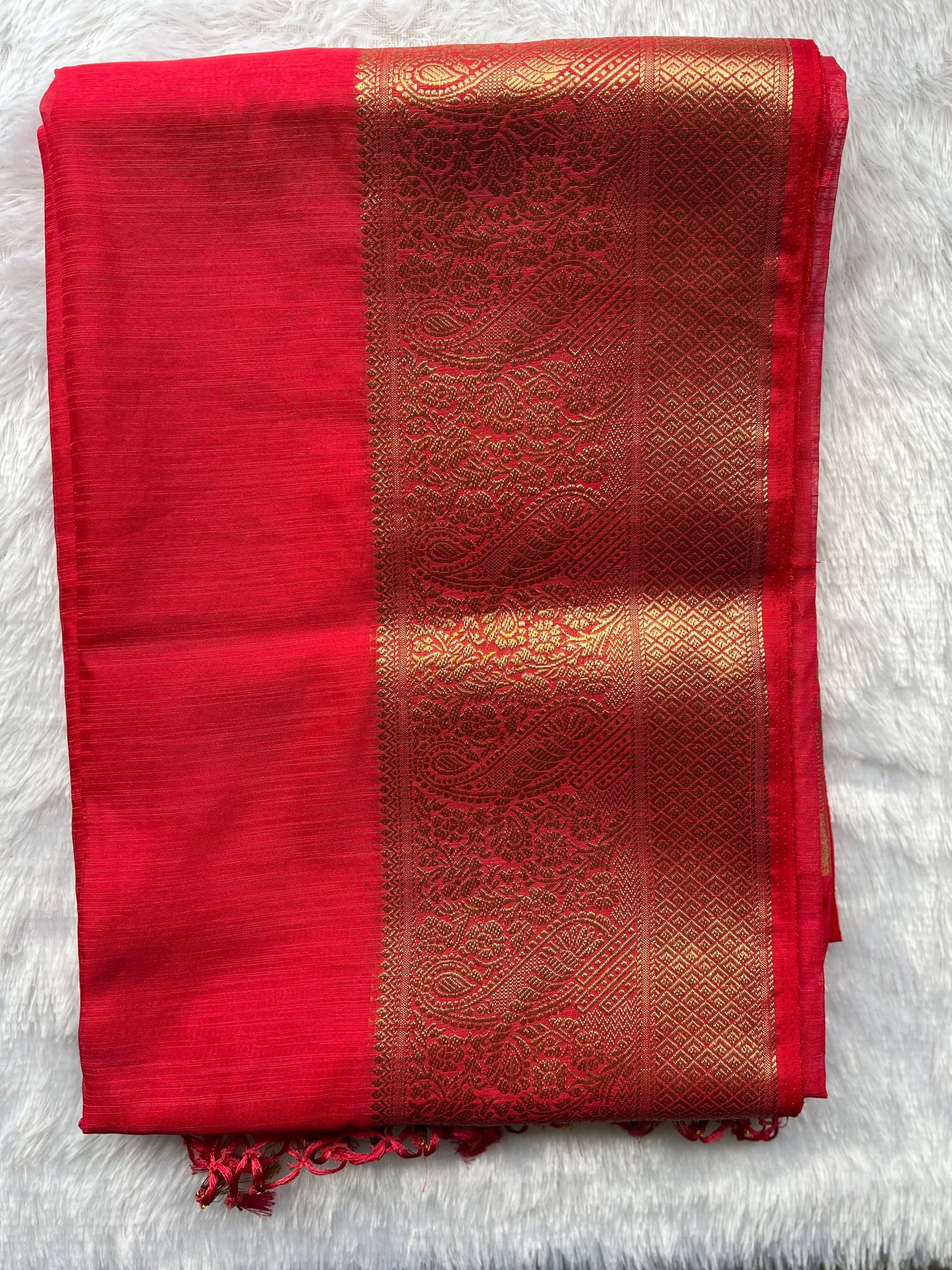 Ravya Raag Semi Linen Saree