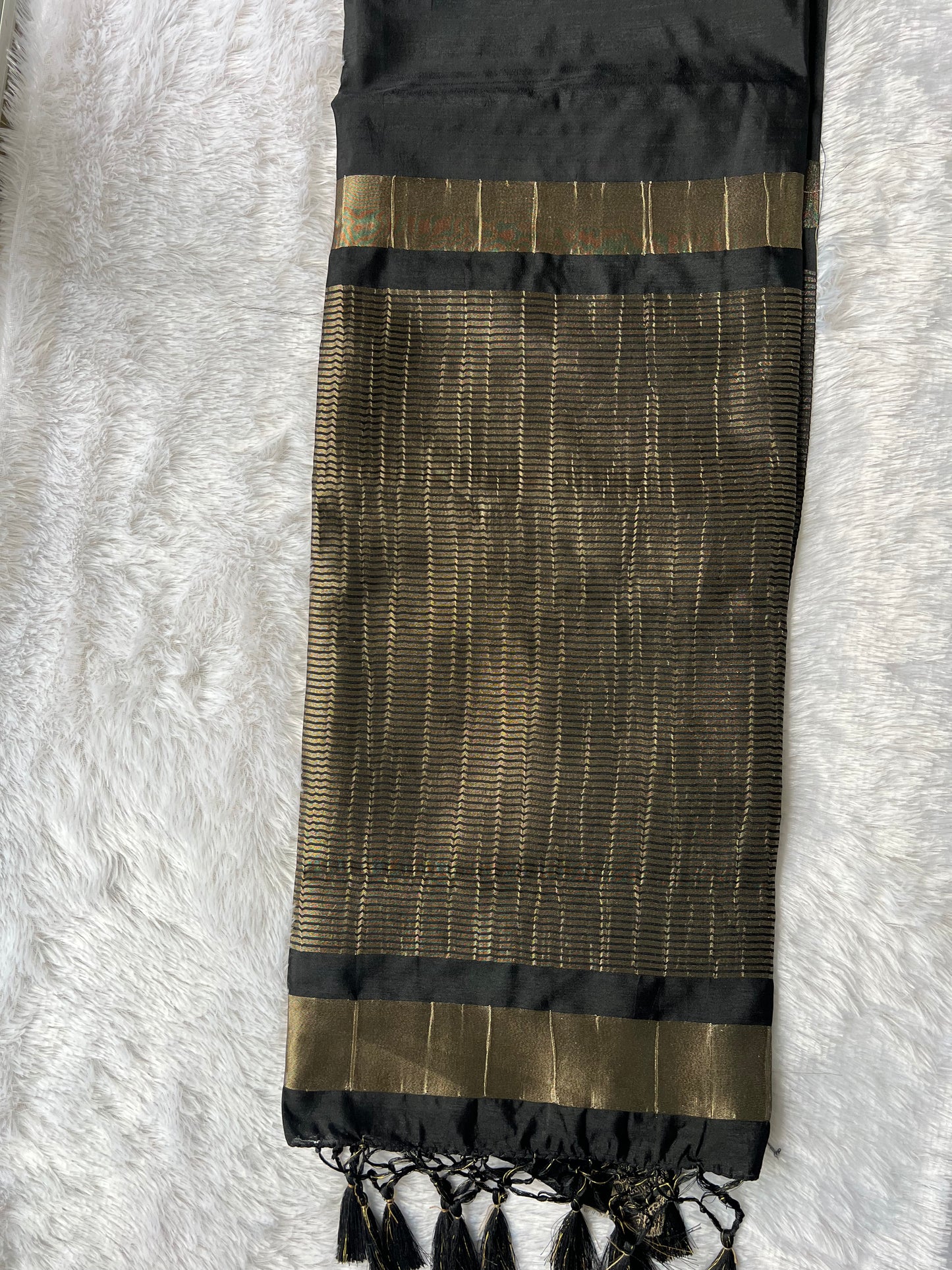 Raat Ki Raani Semi Crepe Silk Saree
