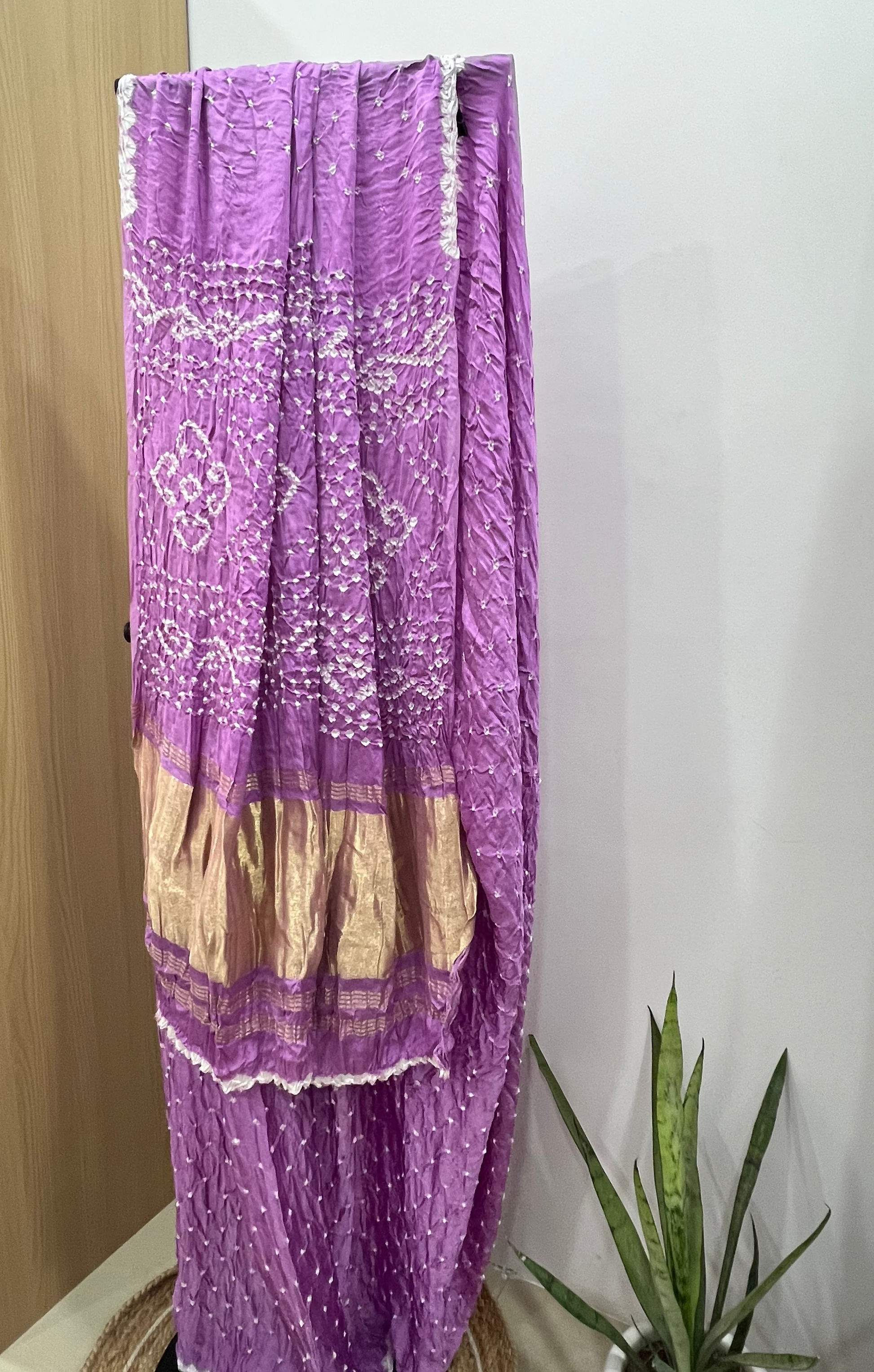 bandhani saree