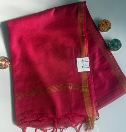 Plain Saree with Elegant Golden Border
