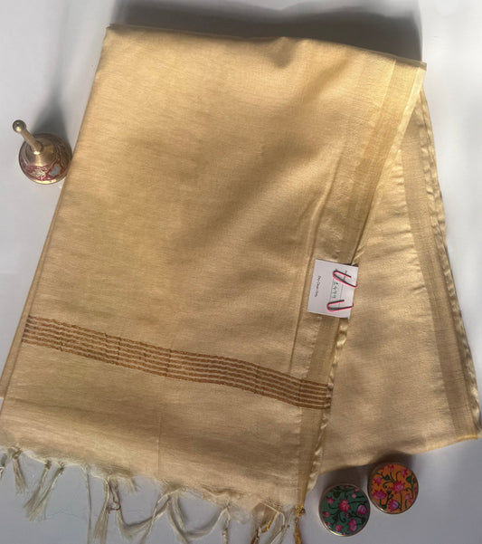 Plain Saree with Elegant Golden Border